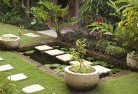 Willoughby SAbali-style-landscaping-13.jpg; ?>